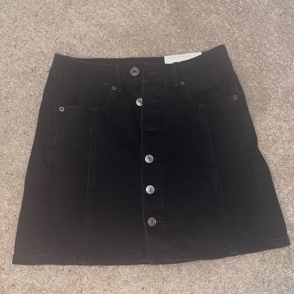 American Eagle High Rise Button Skirt